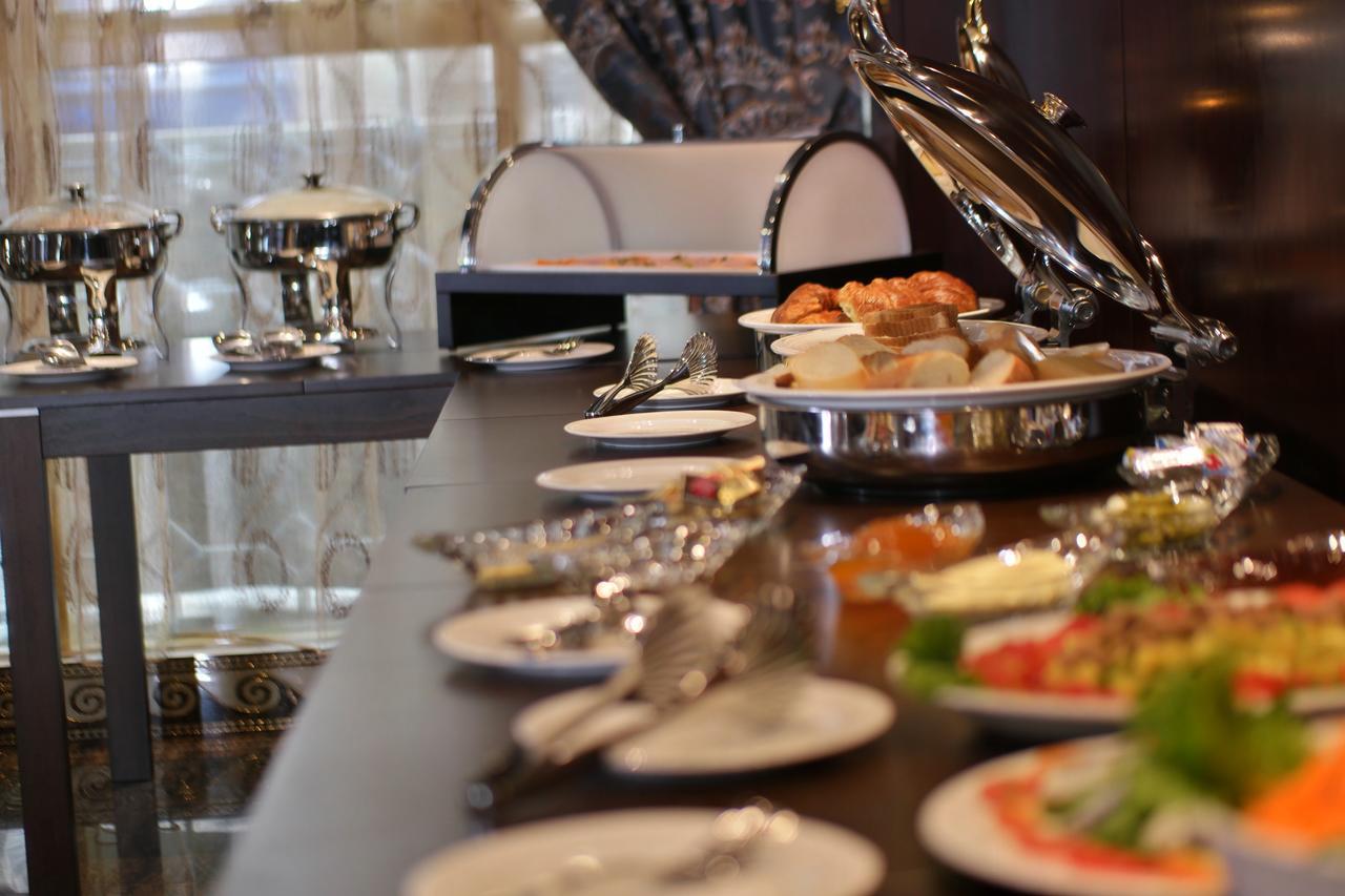 Noubou International Hotel Douala Luaran gambar