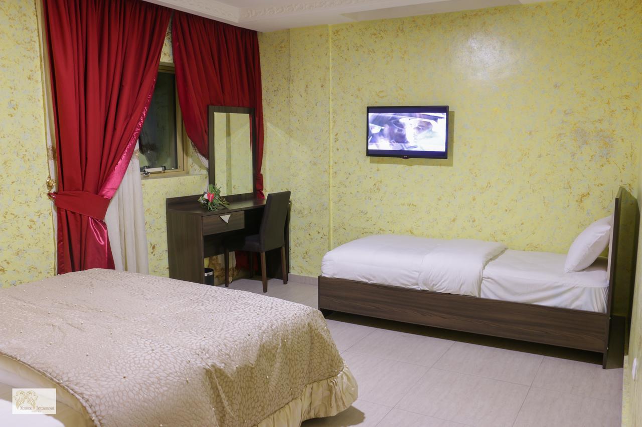 Noubou International Hotel Douala Luaran gambar