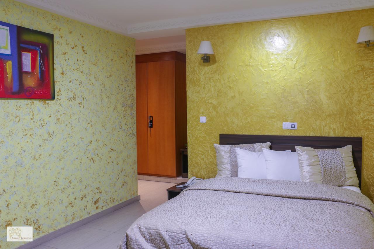 Noubou International Hotel Douala Luaran gambar
