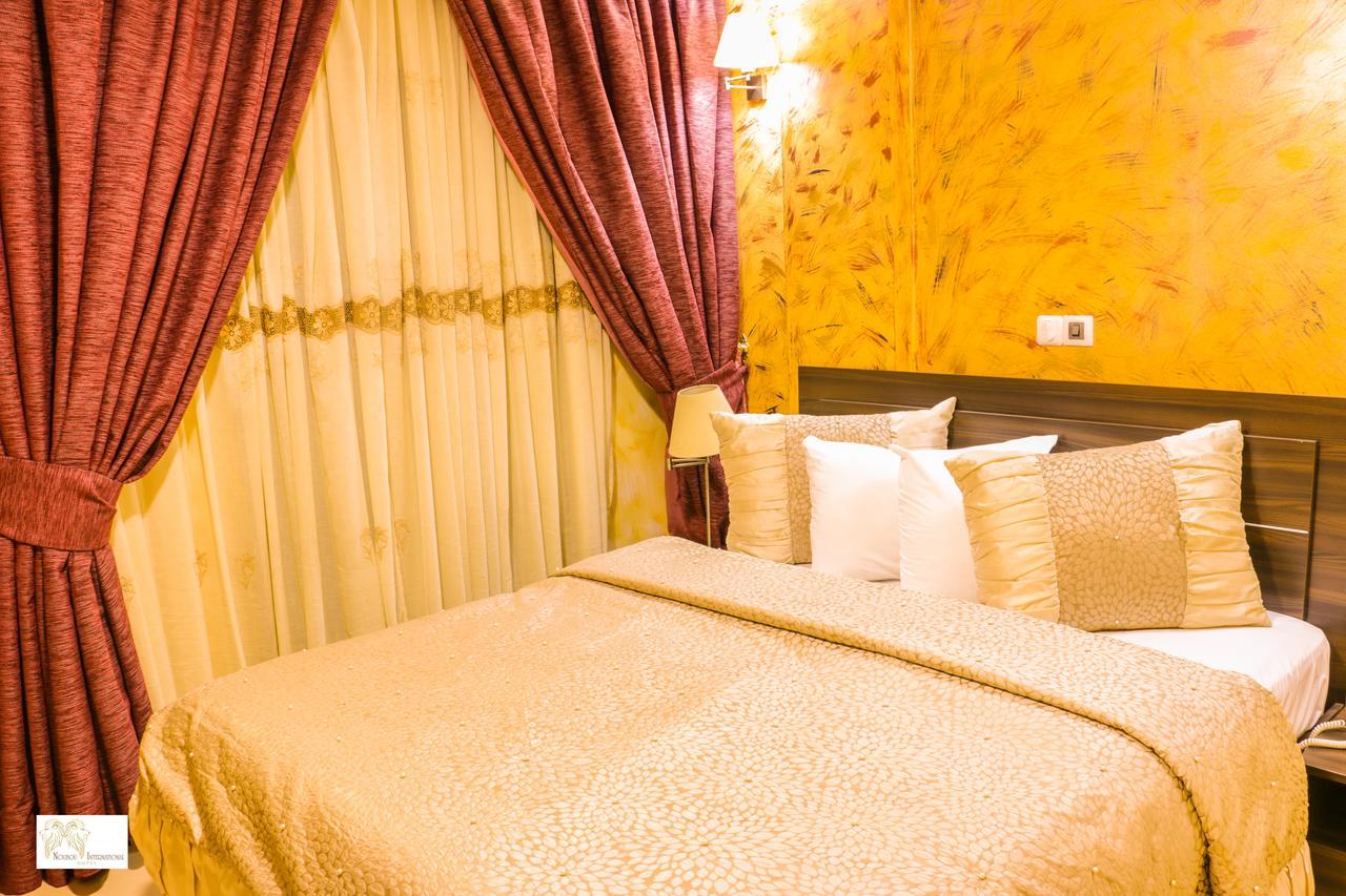 Noubou International Hotel Douala Luaran gambar