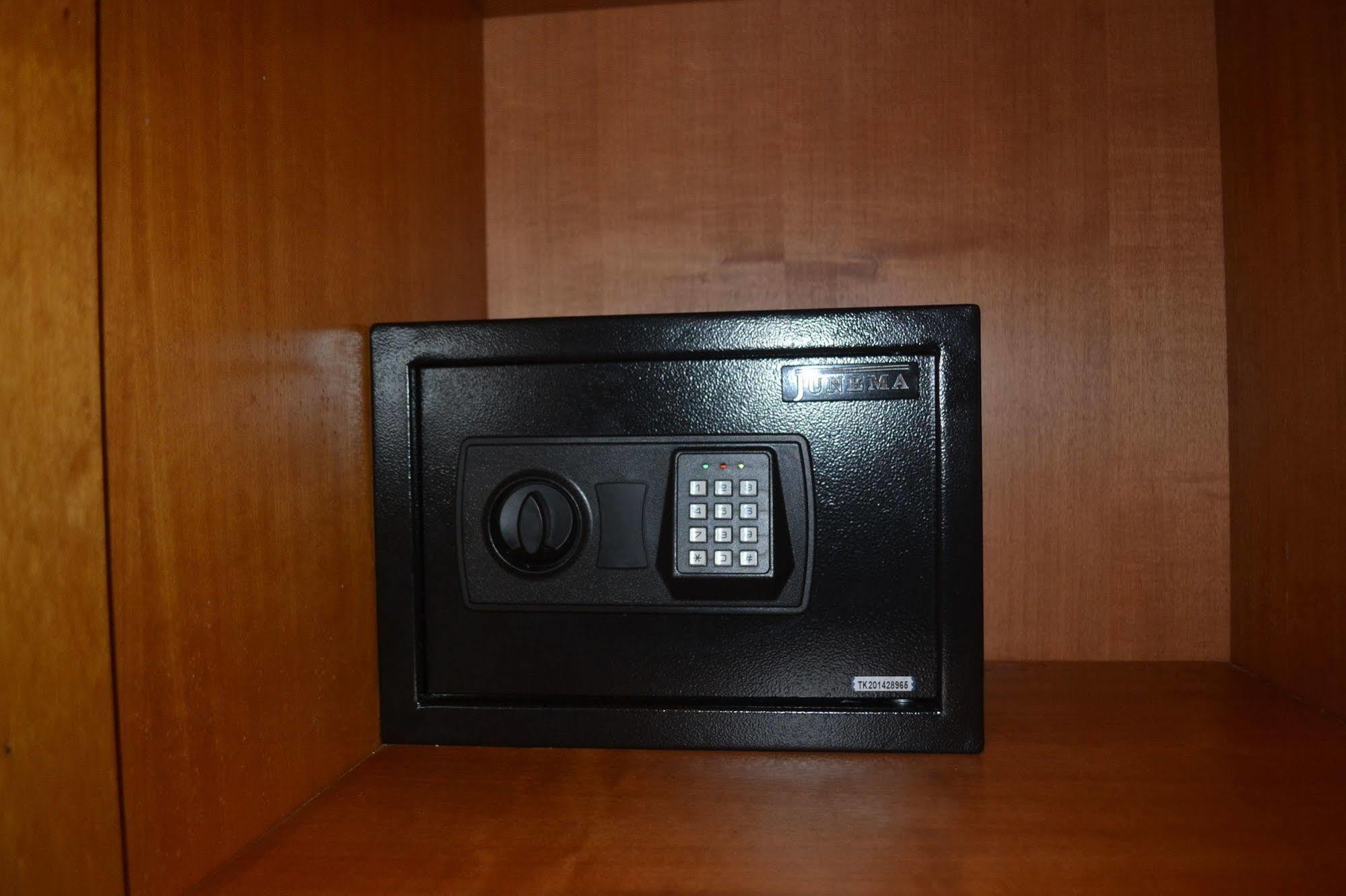 Noubou International Hotel Douala Luaran gambar